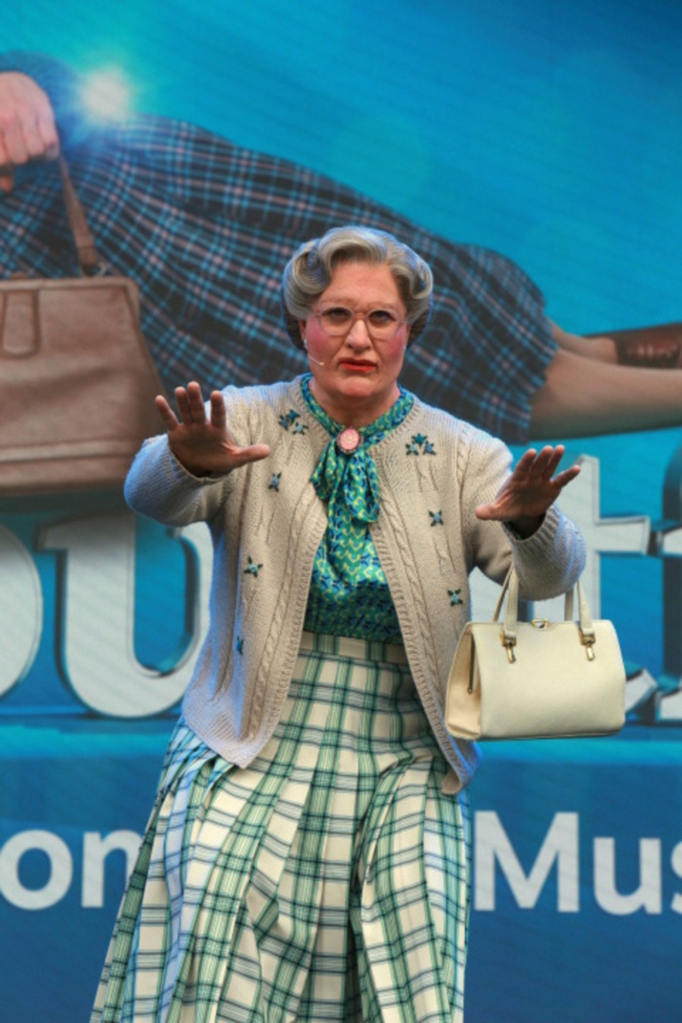 Photos: HADESTOWN, HEATHERS, and More Perform at Day Two of WEST END LIVE  Image