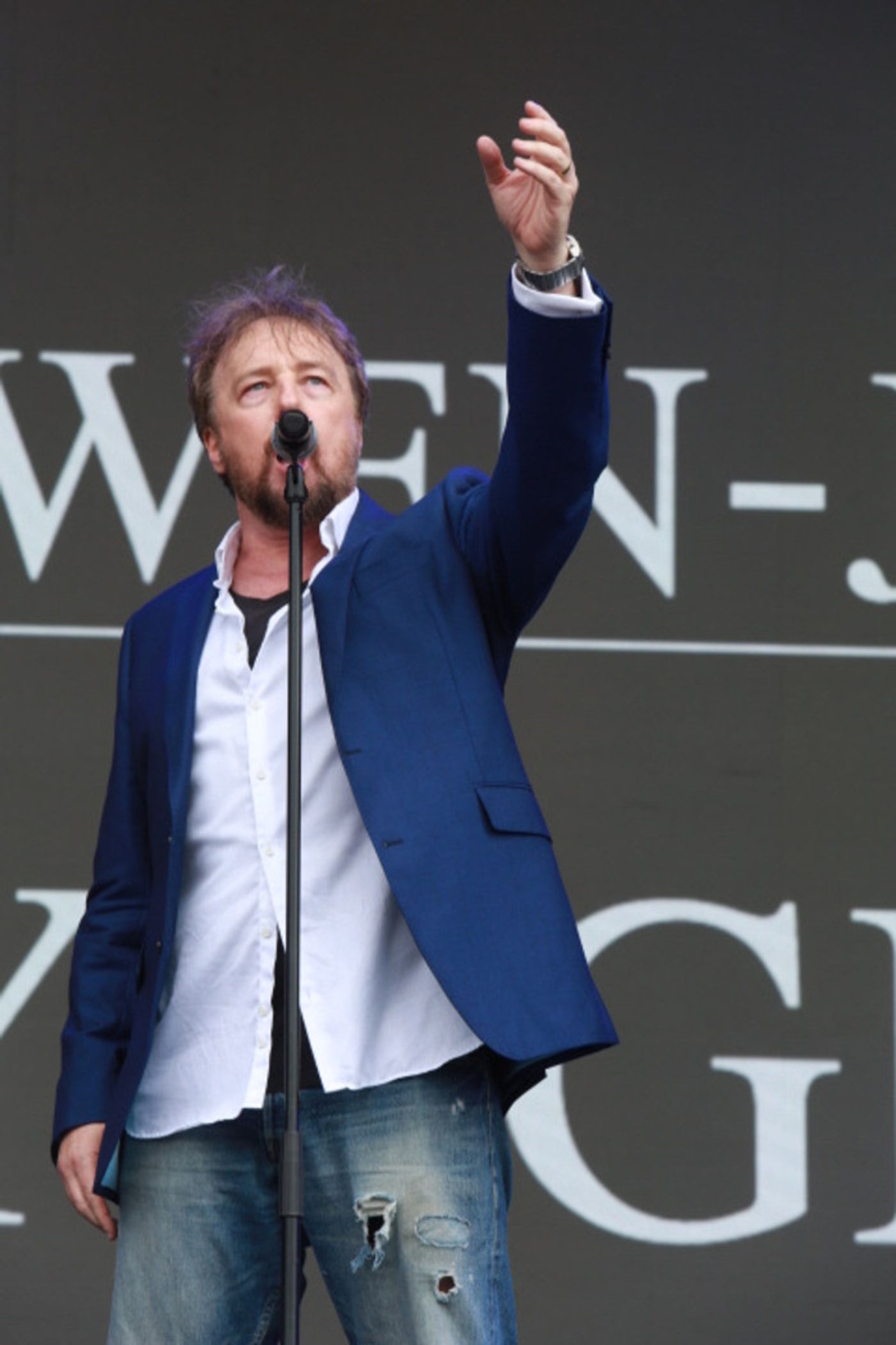 Photos: HADESTOWN, HEATHERS, and More Perform at Day Two of WEST END LIVE  Image