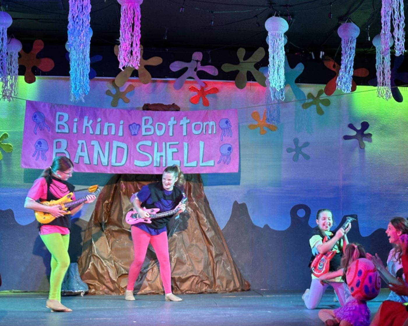 Review: SPONGEBOB THE MUSICAL YOUTH EDITION at Red Curtain Theatre  Image