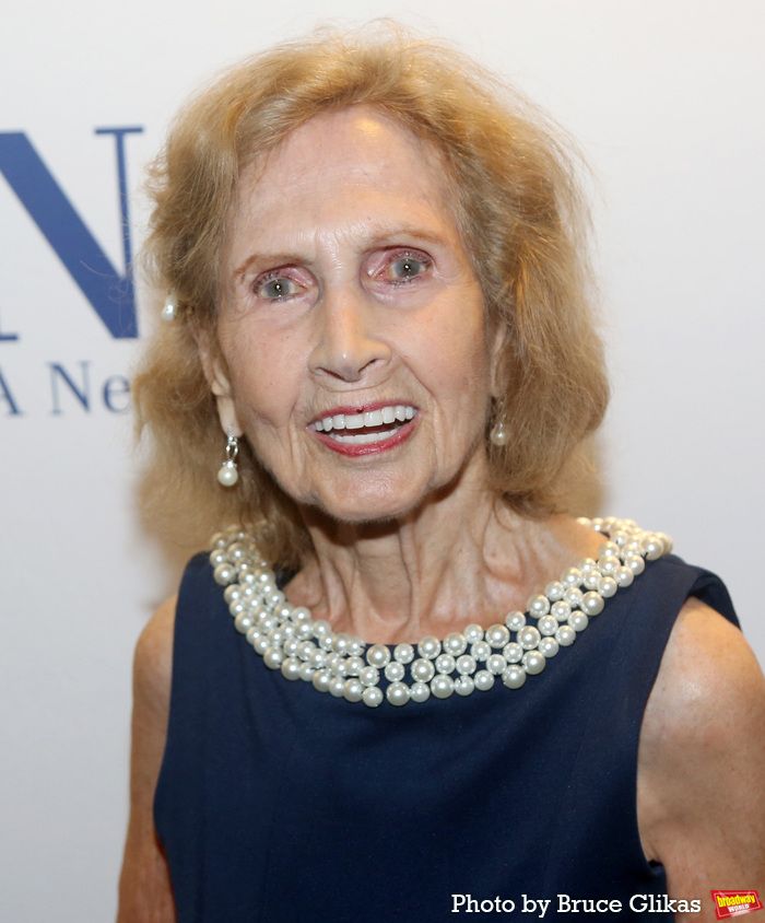 Photos: On the Red Carpet at Opening Night of N/A — photo 19 of 25