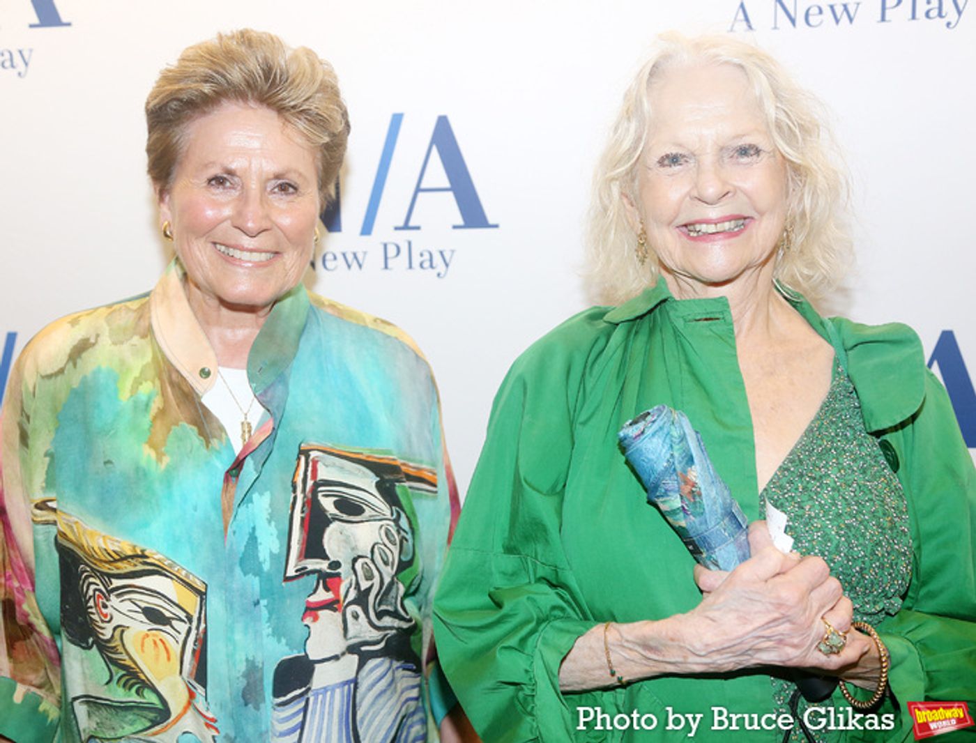 Photos: On the Red Carpet at Opening Night of N/A  Image
