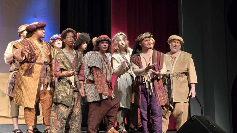 Review: JOSEPH AND THE AMAZING TECHNICOLOR DREAMCOAT at Rialto Community Theatre  Image