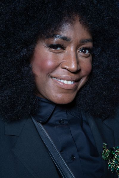  




Mica Paris  Photo