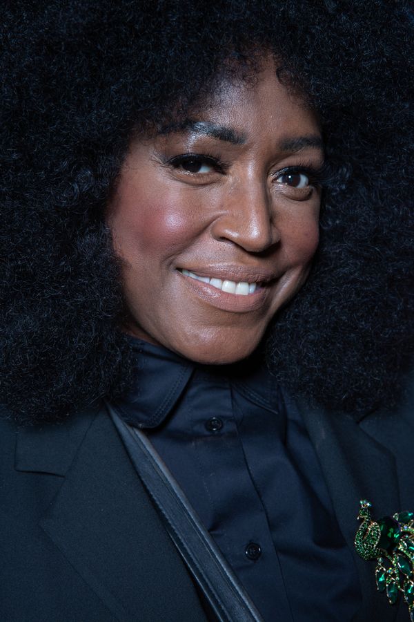  




Mica Paris  Photo