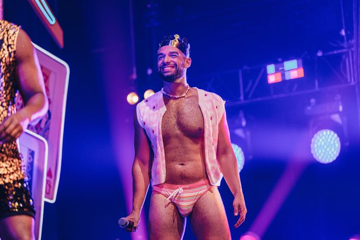 Photos: BROADWAY BARES: HIT THE STRIP Raises A Record Photos: BROADWAY BARES: HIT THE STRIP Raises A Record $2,259,134 Image,259,134 — photo 28 of 40