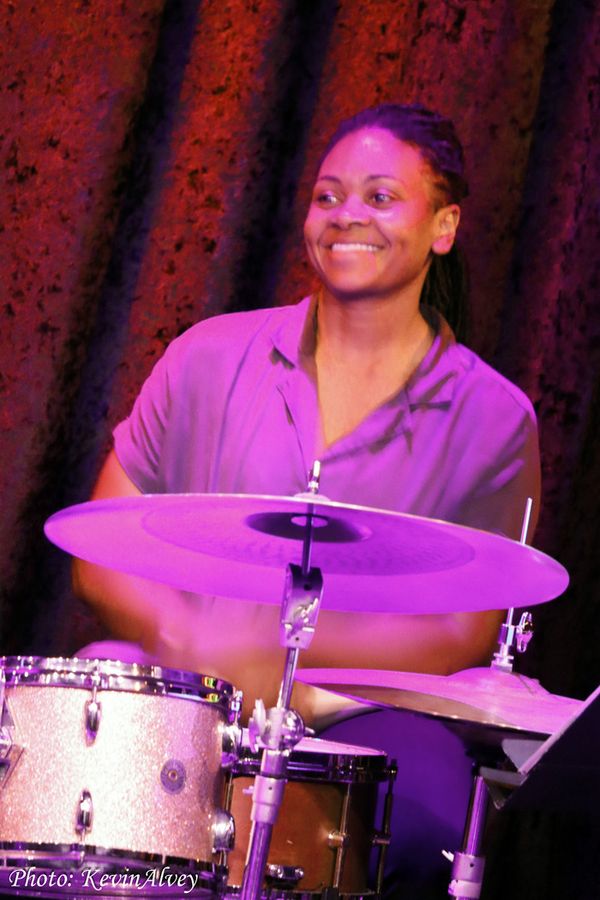 Shirazette Tinnin Photo