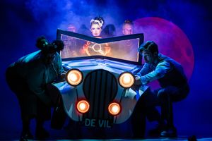 Kym Marsh and Company
@ BroadwayWorld Kym Marsh and Company
Photo