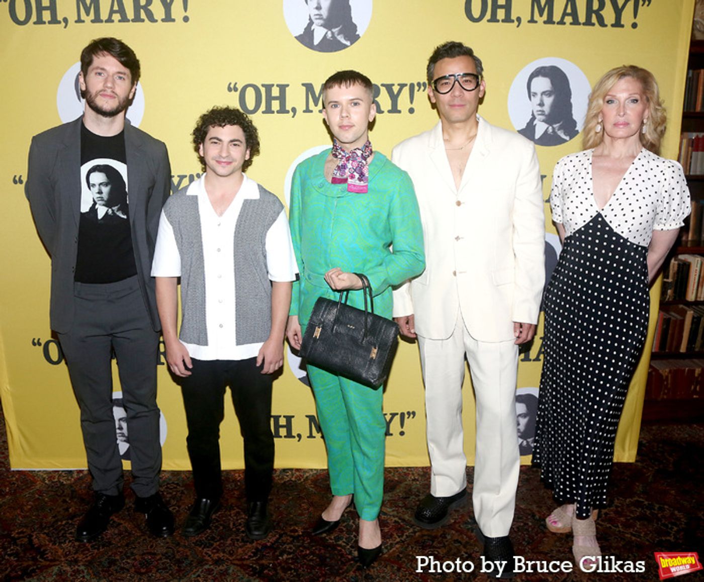 Photos: The Cast of OH, MARY! Meets the Press  Image