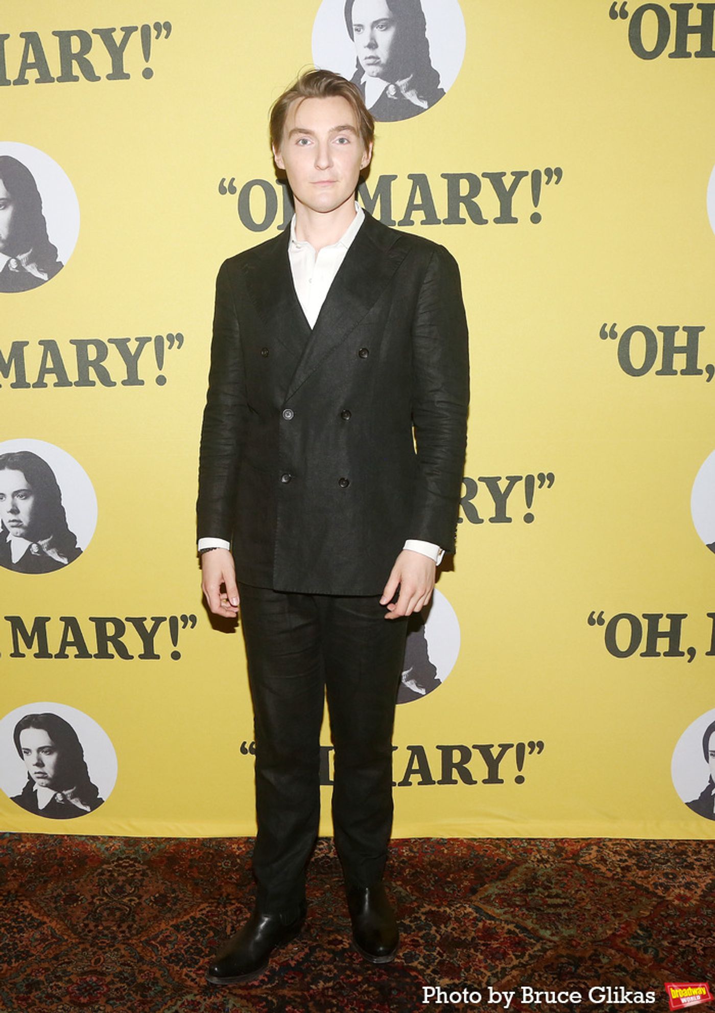 Photos: The Cast of OH, MARY! Meets the Press  Image