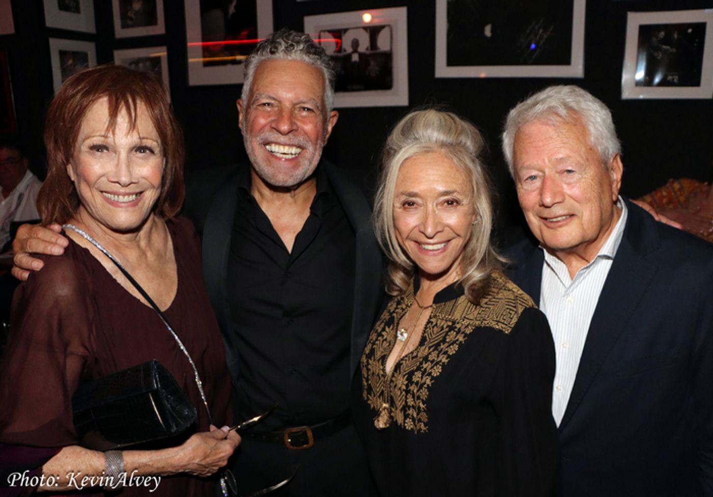 Photos: Clint Holmes Returns to Birdland  Image