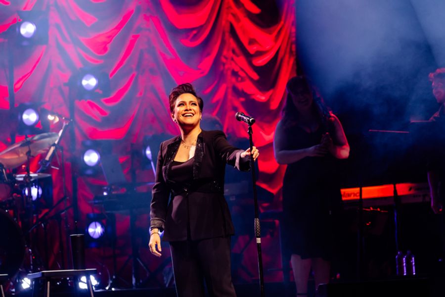 Photos: Lea Salonga Returns To Theatre Royal Drury Lane 35 Years After MISS SAIGON  Image