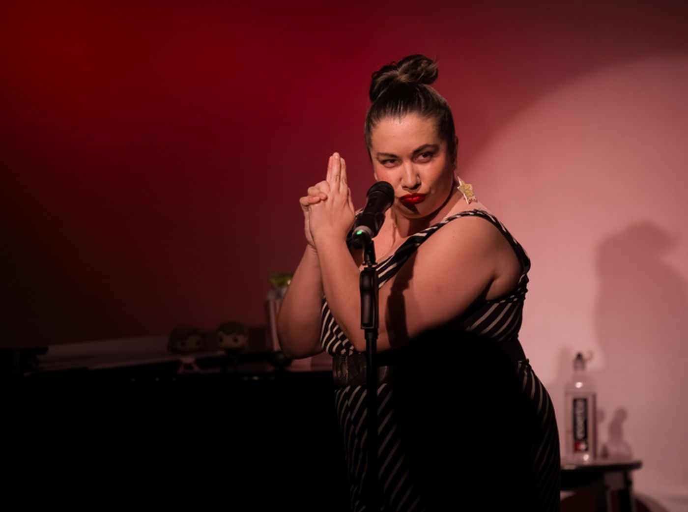 Photos: Highlights from Analisa Bell's PASS ME THE POPCORN at Don't Tell Mama Photos: Highlights from Analisa Bell's PASS ME THE POPCORN at Don't Tell Mama Image