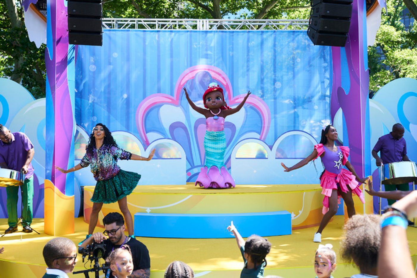 Photos: Taye Diggs and Mykal-Michelle Harris of DISNEY JR'S ARIEL Attend Special Event Celebrating the Series Premiere  Image