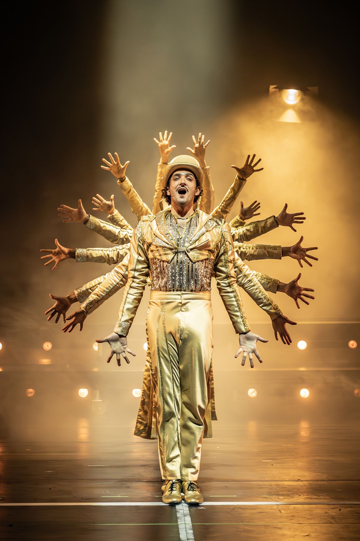 Photos: First Look at the UK Tour of A CHORUS LINE  Image