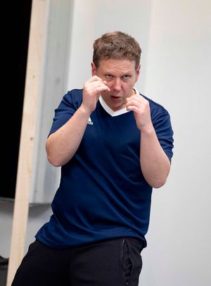 Thomas Coombes @ BroadwayWorld Thomas Coombes Photo