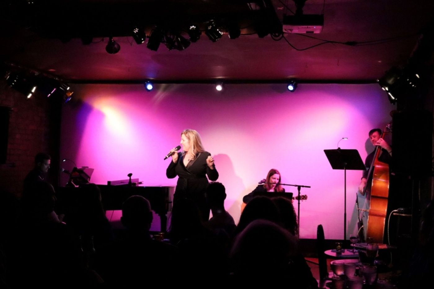 Review: Jenn Bornstein's Touching Tribute DIARY OF A PIZZA BAGEL'S DAUGHTER at Don't Tell Mama  Image