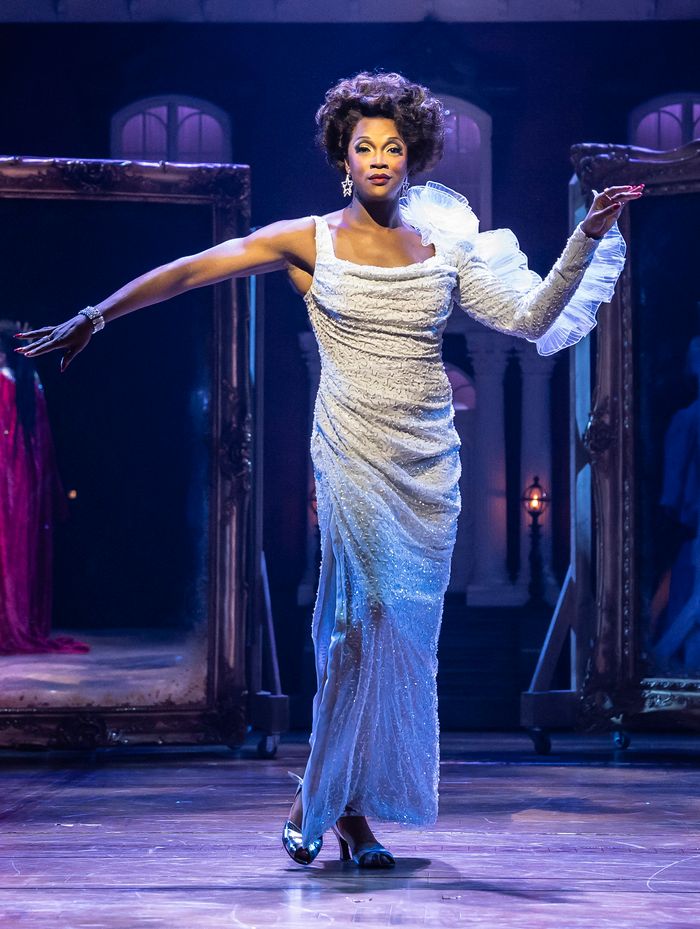 Photos: First Look at MIDNIGHT IN THE GARDEN OF GOOD AND EVIL at