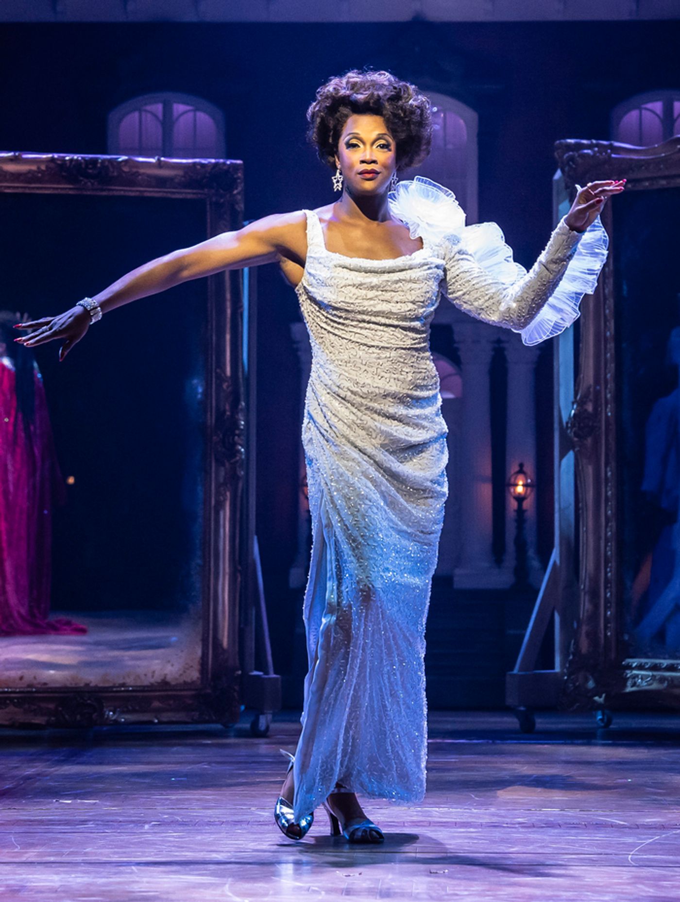 Photos: First Look at MIDNIGHT IN THE GARDEN OF GOOD AND EVIL at Goodman Theatre  Image