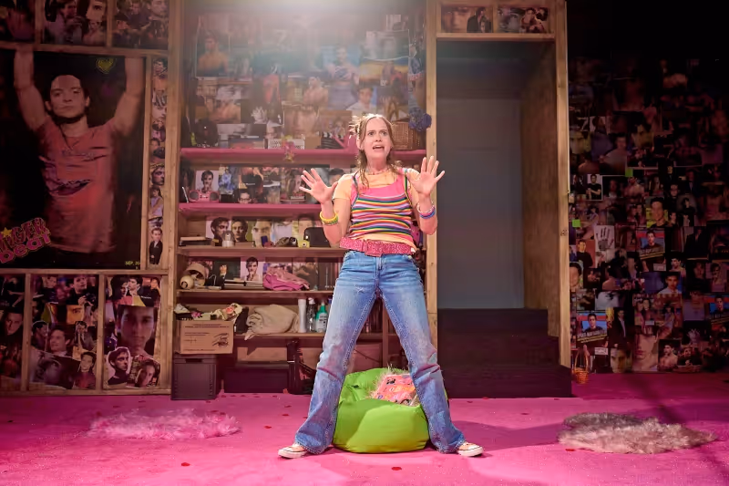 Review: I'M GONNA MARRY YOU TOBEY MAGUIRE, Southwark Playhouse Image