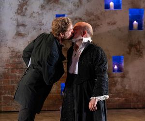 Damian Lewis, Paul Chahidi Photo