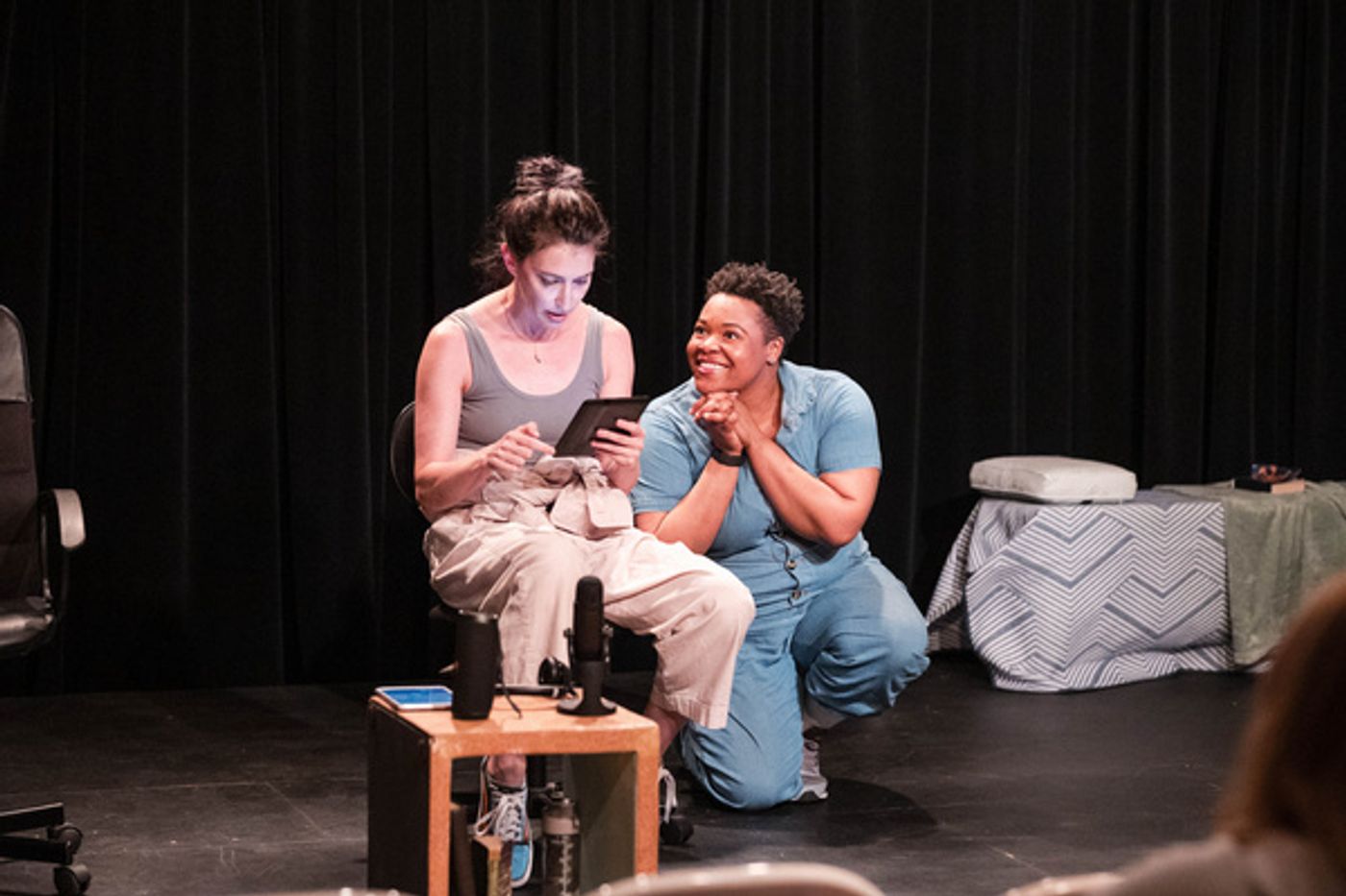 Photos: First Look At Artemisia's GOODS By Lauren Ferebee At The Fine Arts Building Photos: First Look At Artemisia's GOODS By Lauren Ferebee At The Fine Arts Building Image