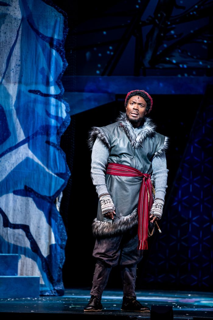 Photos: Disney's FROZEN Gets 2nd Regional Premiere At Music Theatre Wichita — photo 3 of 12