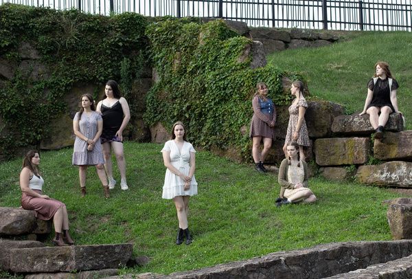 Katie Kirtland, Jennifer Del Sole, Coleman Toomey, Jocelyn Titus, Katerina Levasseur, Photo