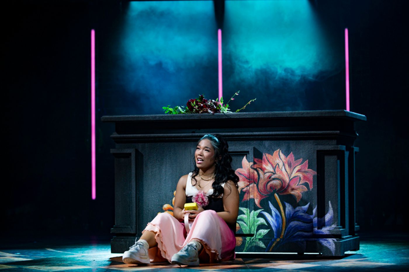 Photos: & JULIET UK and Ireland Tour New Production Shots  Image