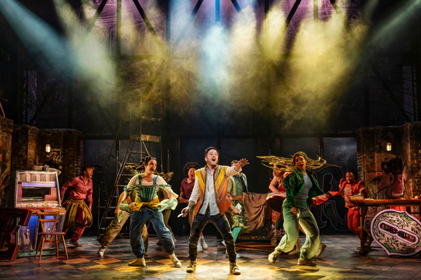 Photos: & JULIET UK and Ireland Tour New Production Shots  Image