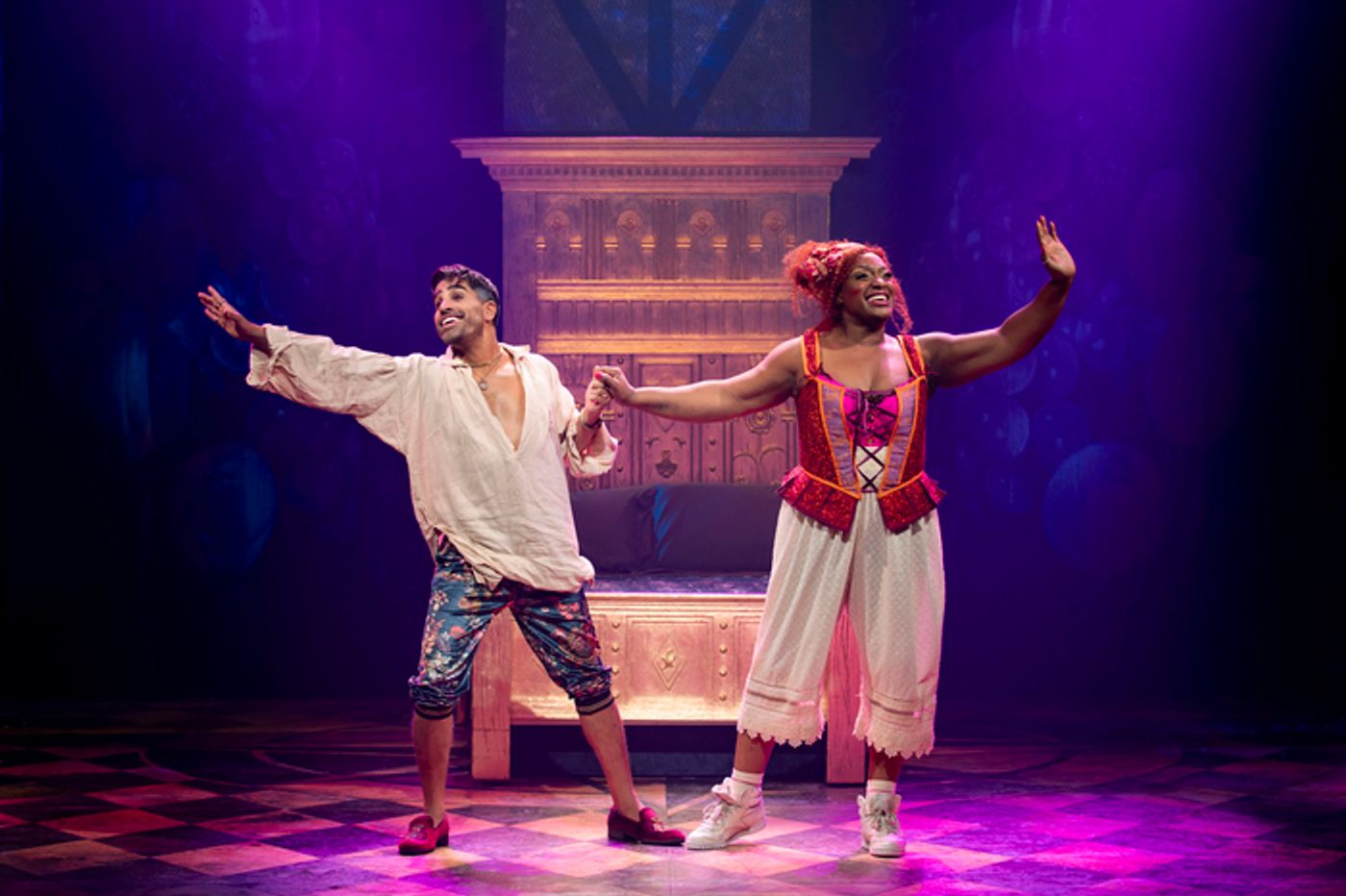 Photos: & JULIET UK and Ireland Tour New Production Shots  Image