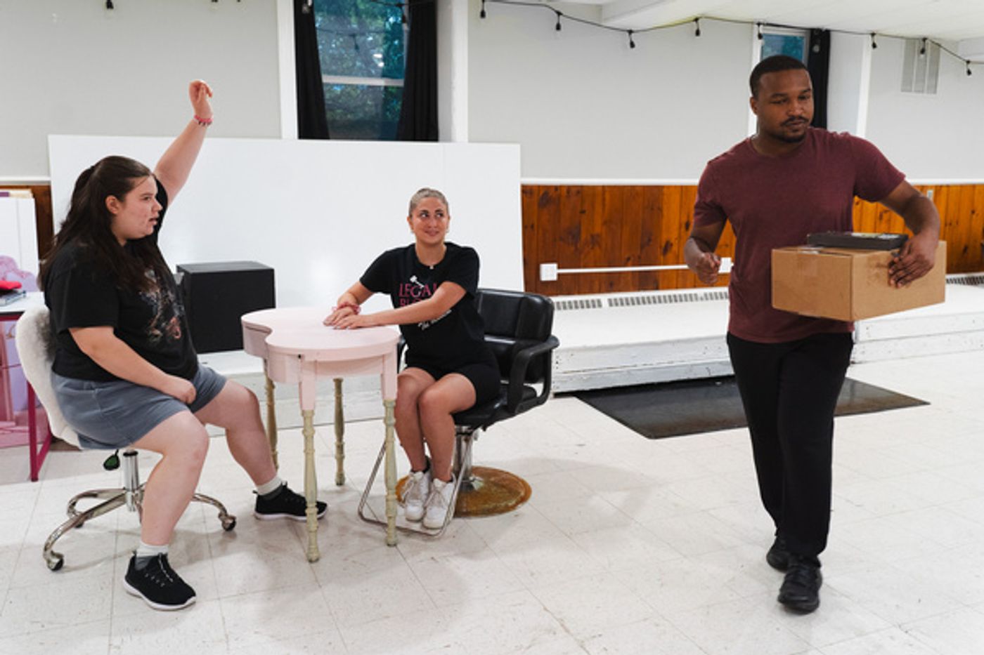 Photos: LEGALLY BLONDE in Rehearsal at North Star Theater Company  Image