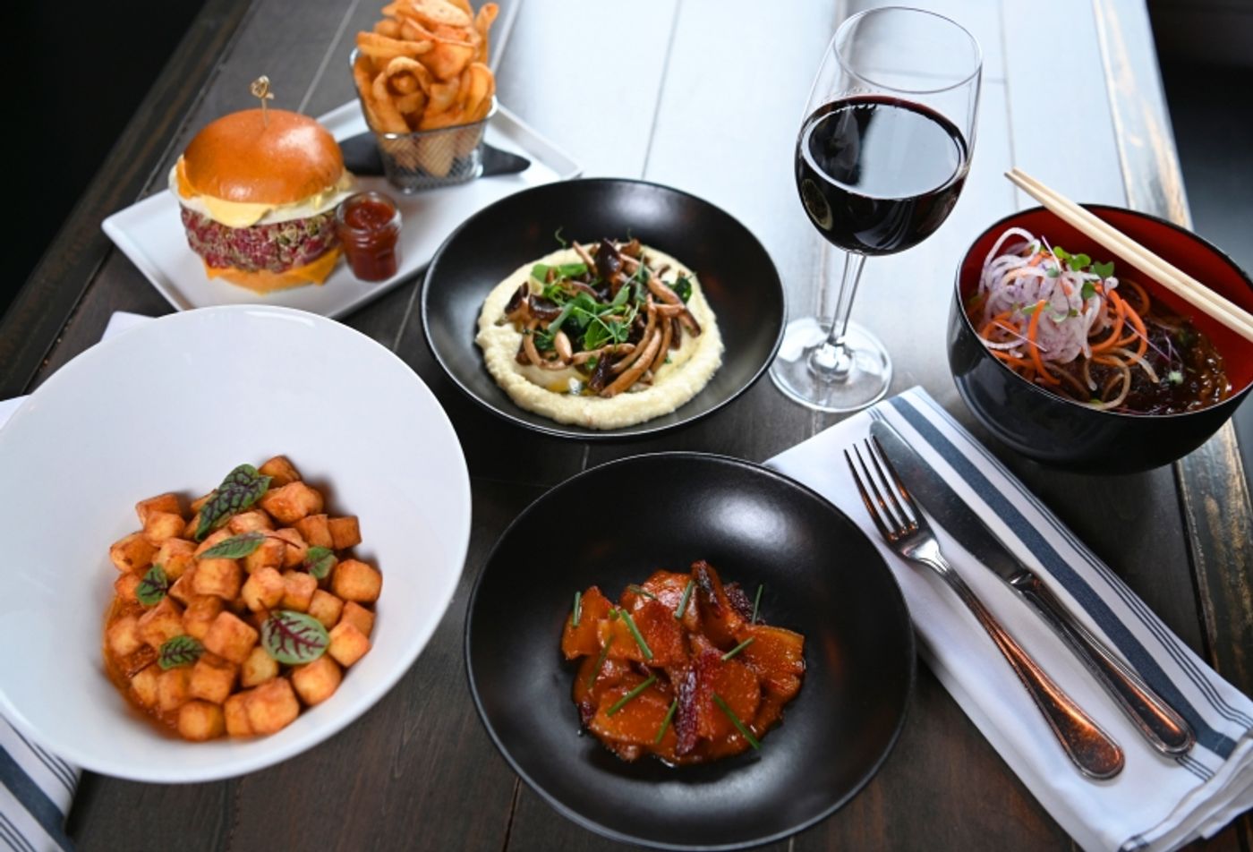 TWIN STAR ORCHARDS and CLOCK TOWER GRILL-A Hudson Valley Getaway  Image