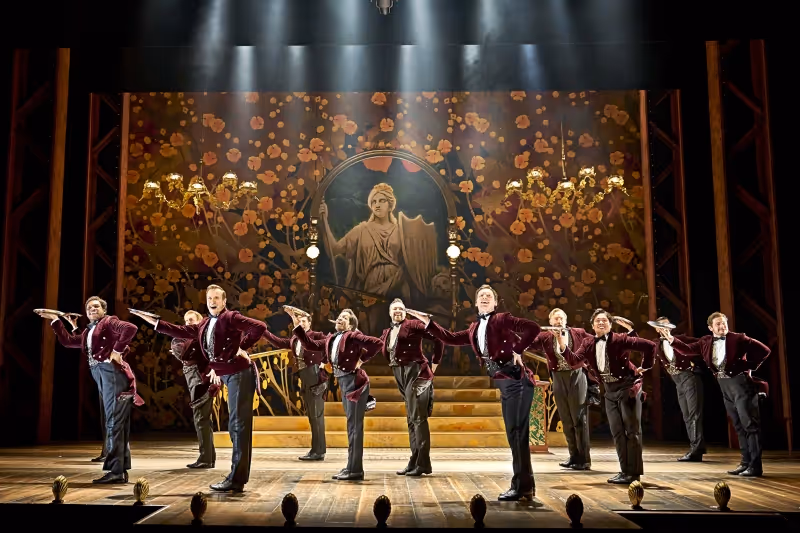 Review: HELLO, DOLLY!, The London Palladium Image