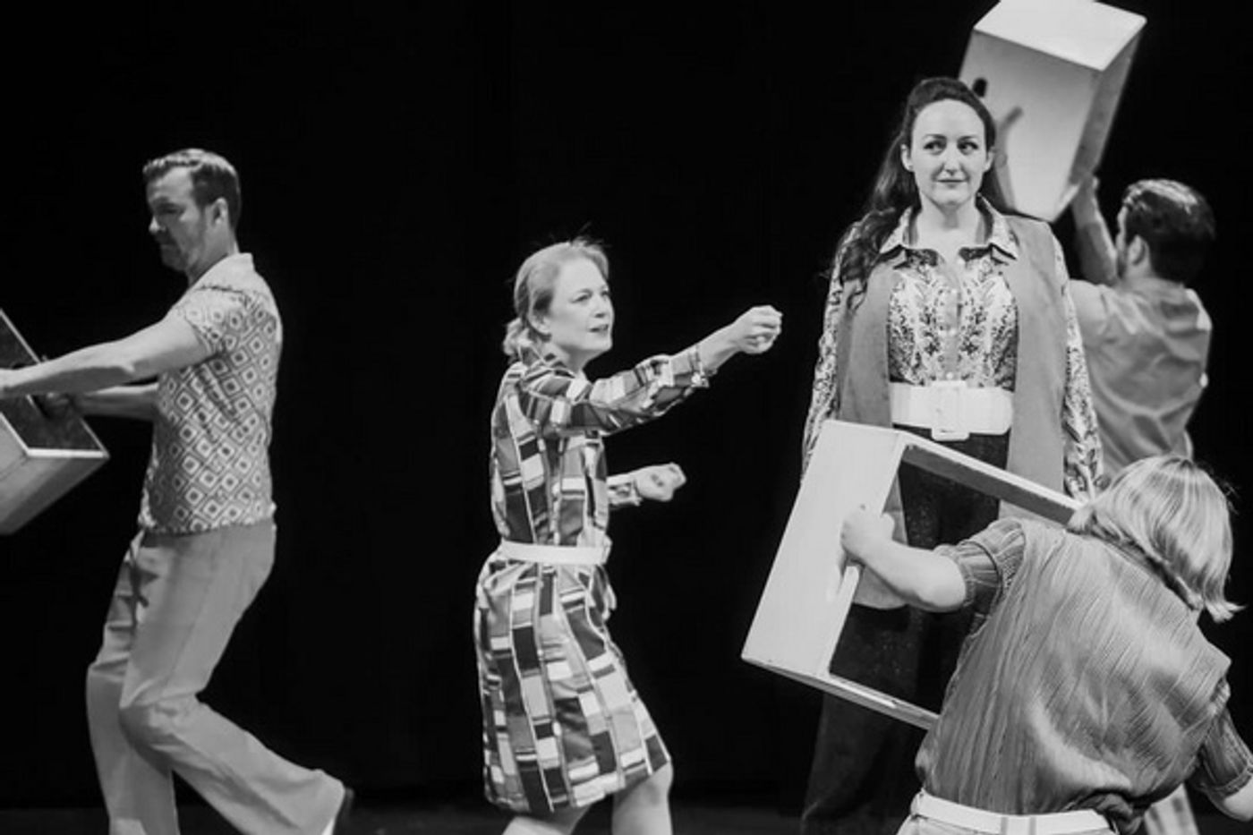 Photos: BLOODY BALLAD OF BETTE DAVIS: A NEW MUSICAL At Edinburgh Fringe Photos: BLOODY BALLAD OF BETTE DAVIS: A NEW MUSICAL At Edinburgh Fringe Image