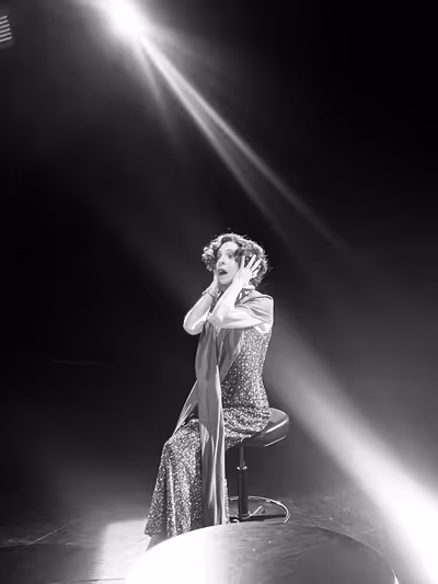Ellen Harvey Photo