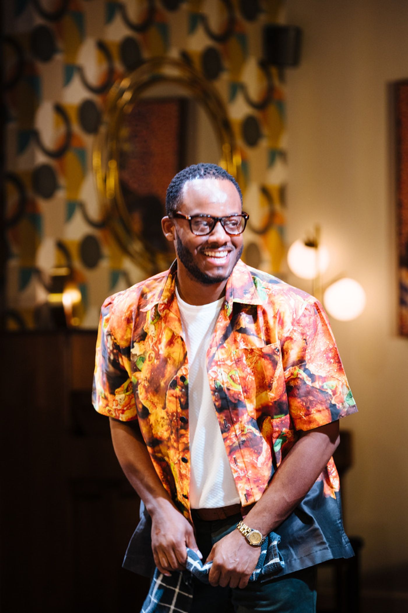 Photos: THE HOT WING KING at the National Theatre  Image