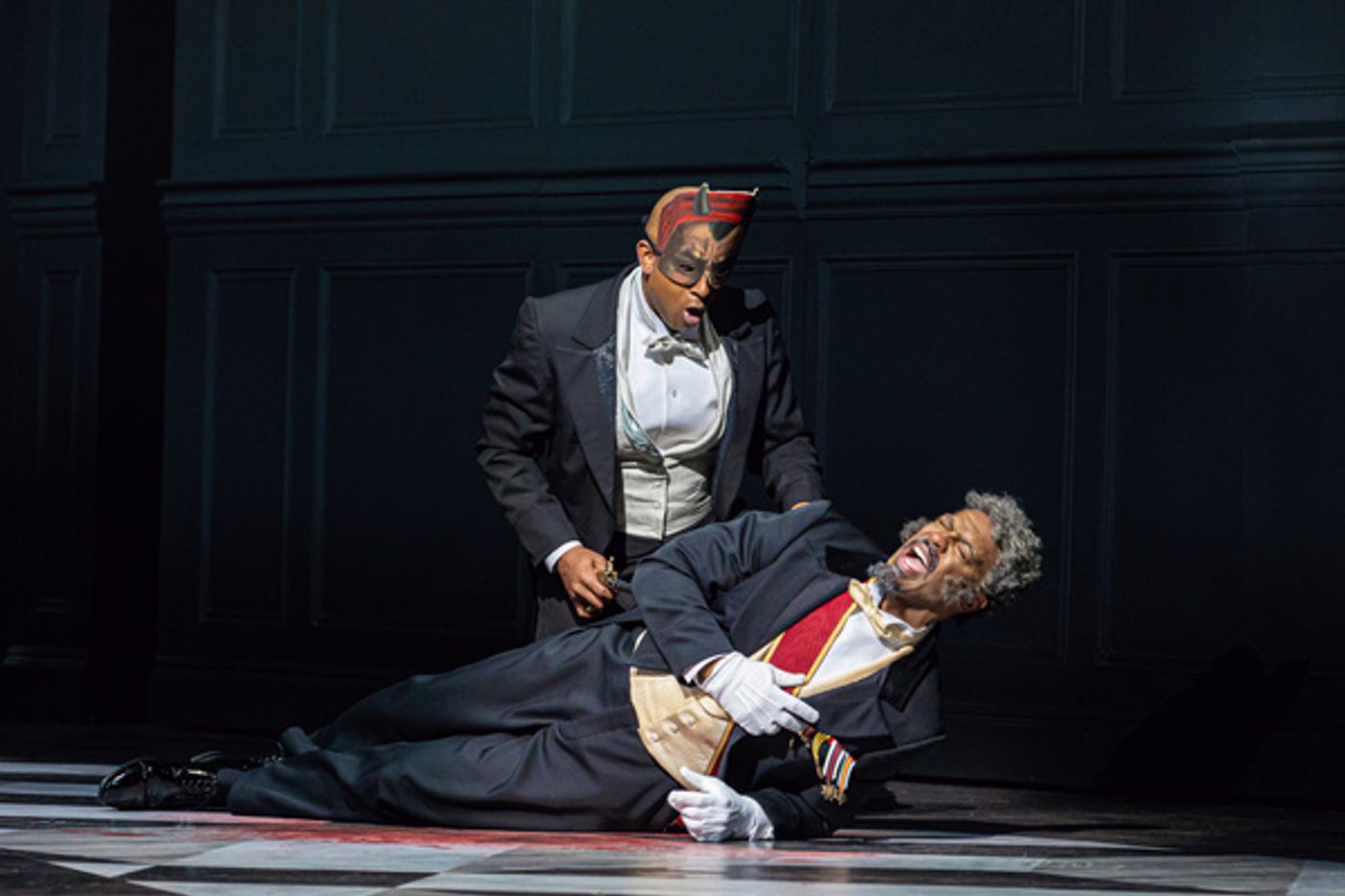 Photos: First Look At The Santa Fe Opera's New Production of DON GIOVANNI Photos: First Look At The Santa Fe Opera's New Production of DON GIOVANNI Image