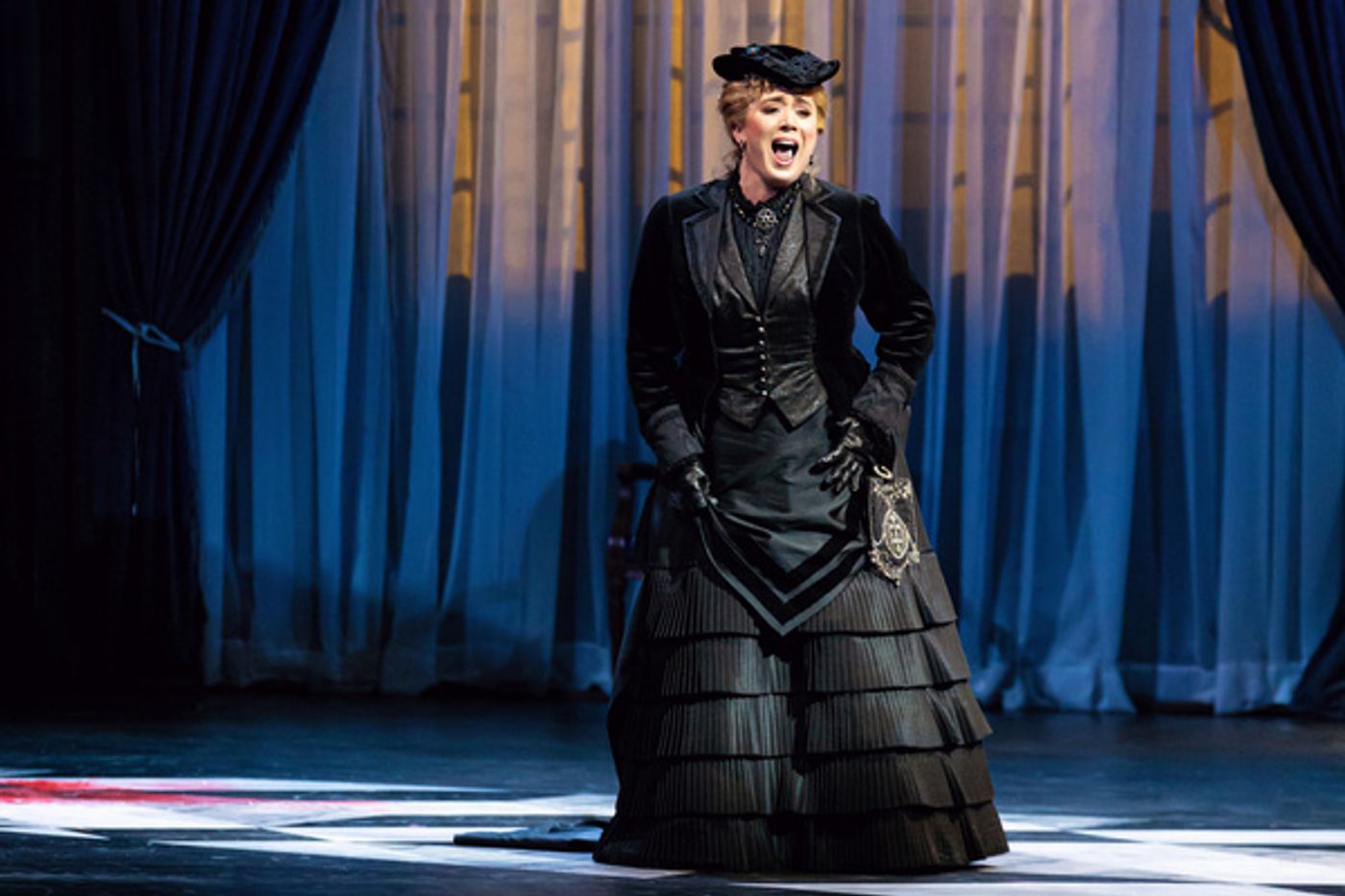 Photos: First Look At The Santa Fe Opera's New Production of DON GIOVANNI Photos: First Look At The Santa Fe Opera's New Production of DON GIOVANNI Image