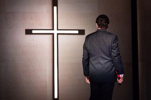 Michael Mayes (David), photo by Curtis Brown for the Santa Fe Opera Photo