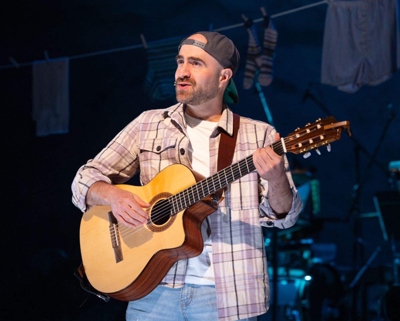 Photos: First Look At SOMEWHERE OVER THE BORDER At People's Light  Image