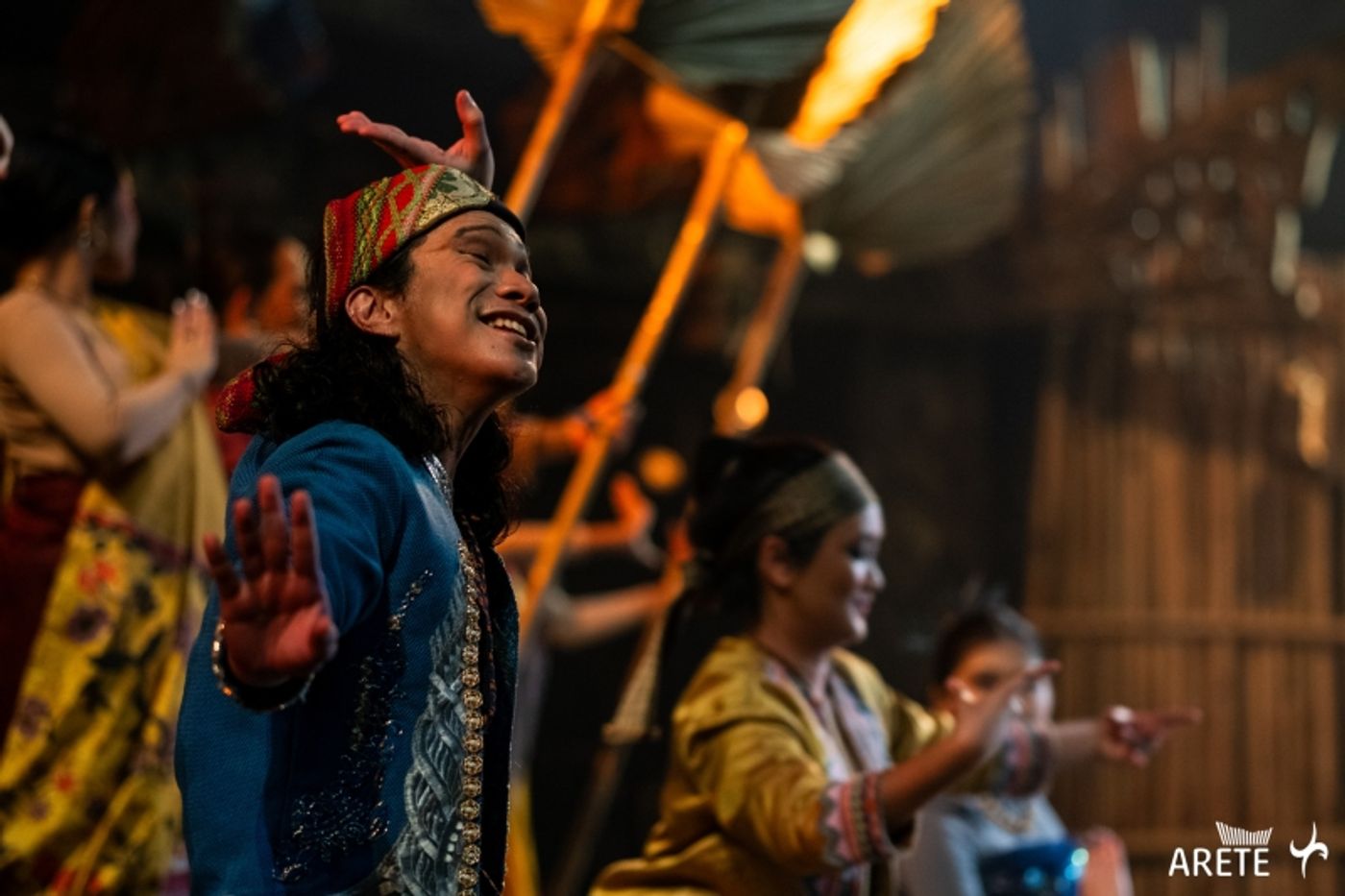 Photos: SINTANG DALISAY, Filipino-Ethnic Adaptation of 'Romeo and Juliet'  Image