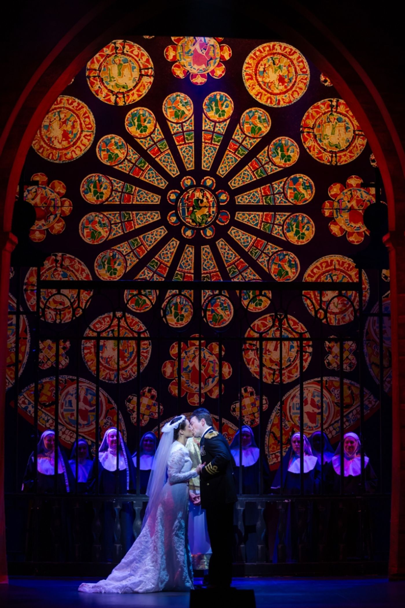 Review: THE SOUND OF MUSIC at The Bank Of America Performing Arts Center  Image