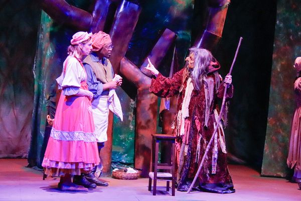 Sarah Wolter, Trance Thompson, Emily Jenda Photo