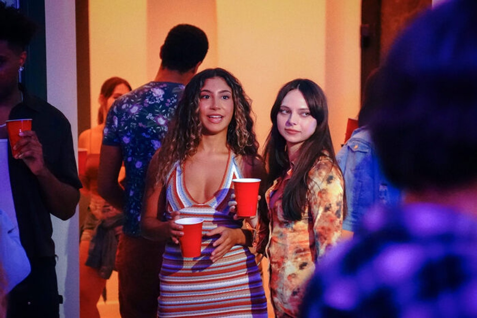 Photos: Netflix Releases New Images for INCOMING Movie Featuring Bobby Cannavale and Ramon Reed — photo 6 of 9