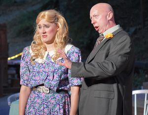 Isabel Stallings and Lynn Robert Berg   Photo