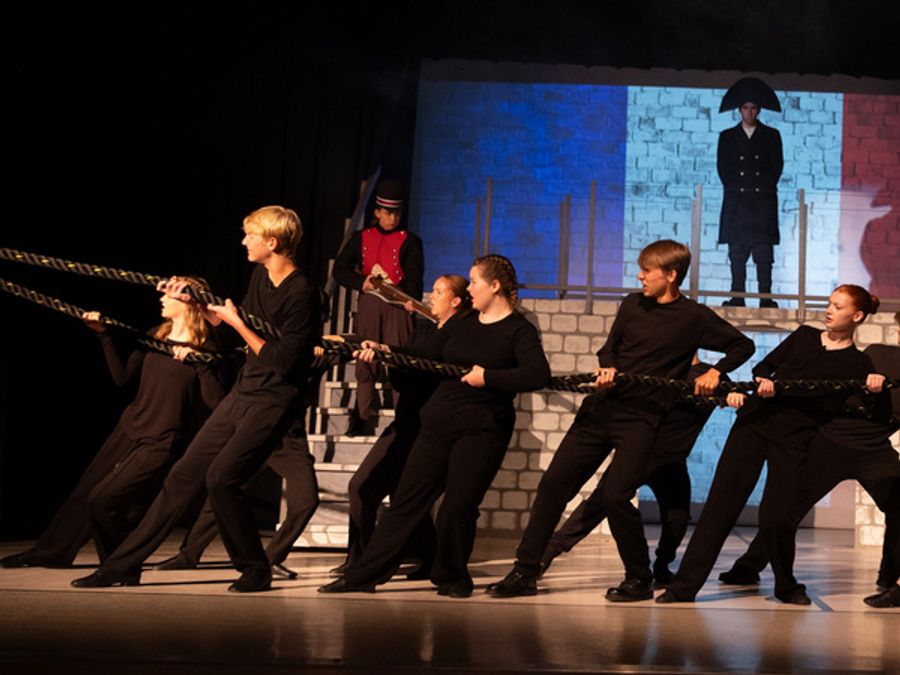 Photos: First Look At Victoria Players Children's Theater 's LES MISERABLES School Edition Image