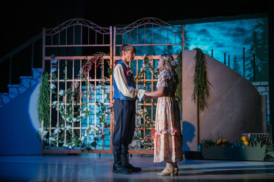 Photos: First Look At Victoria Players Children's Theater 's LES MISERABLES School Edition Image