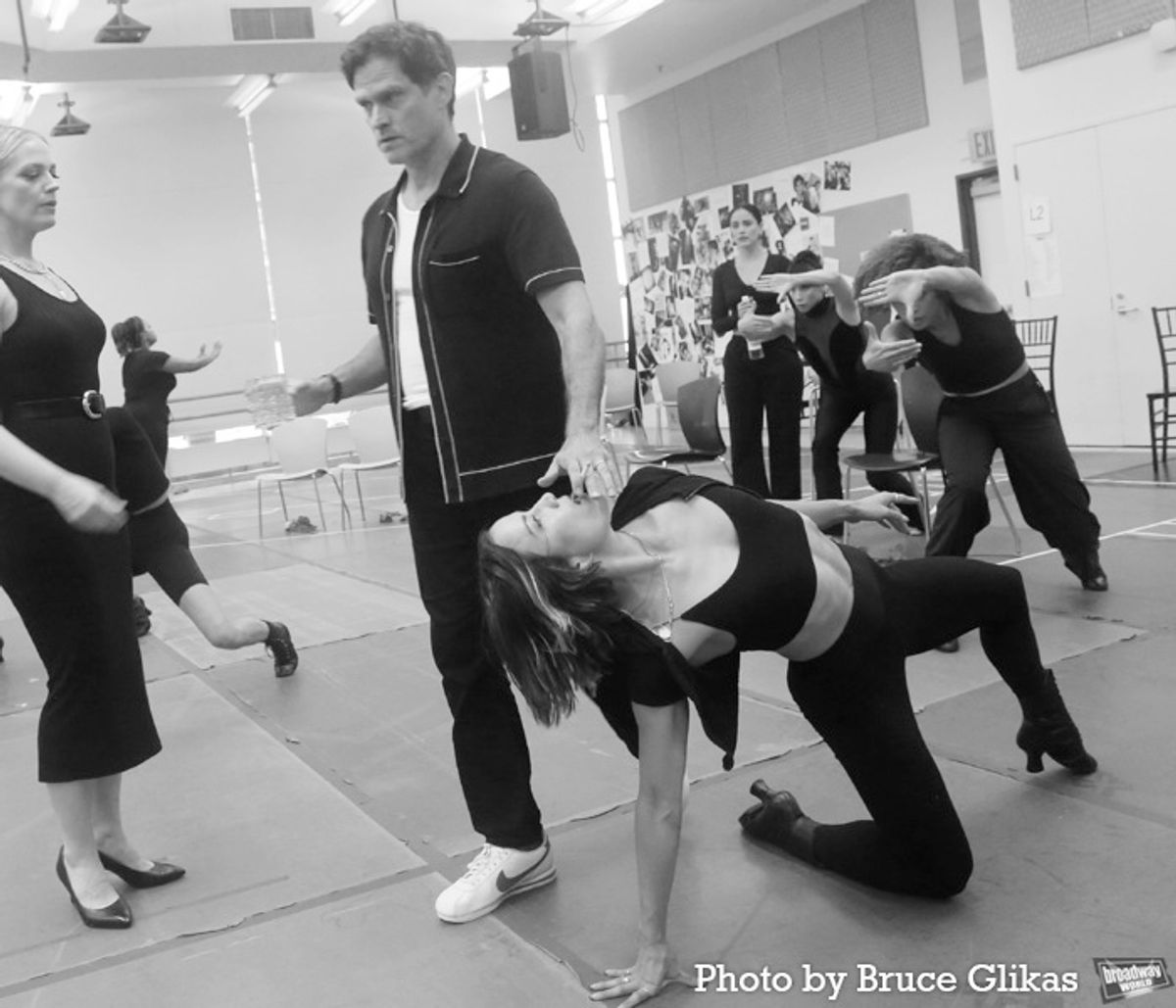 Elizabeth Stanley, Steven Pasquale, Morgan Marcell, Michelle Veintimilla, Georgina Pazcoguin and Sasha Hutchins at 