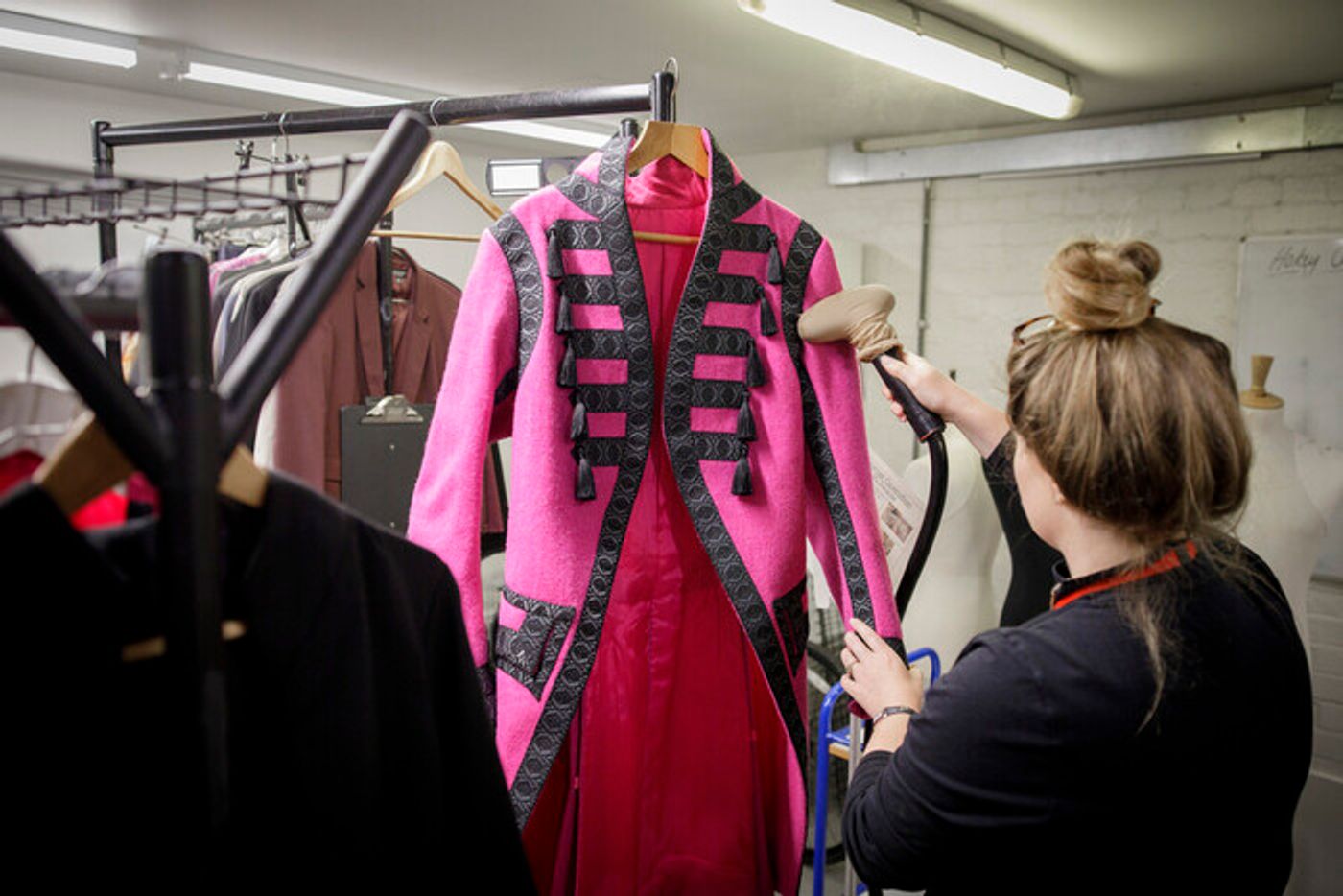 Photos: Go Behind the Scenes of SCHOOL FOR SCANDAL At Royal Shakespeare Company  Image