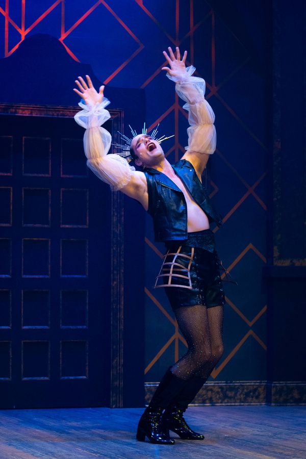 Photos: CABARET at Actor's Express — photo 2 of 4